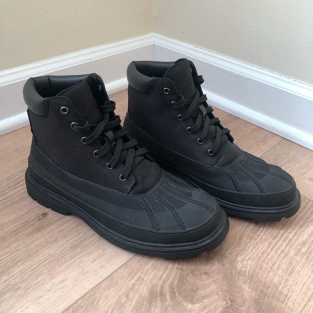 ZARA Water-Resistant Duck Boots Size 39